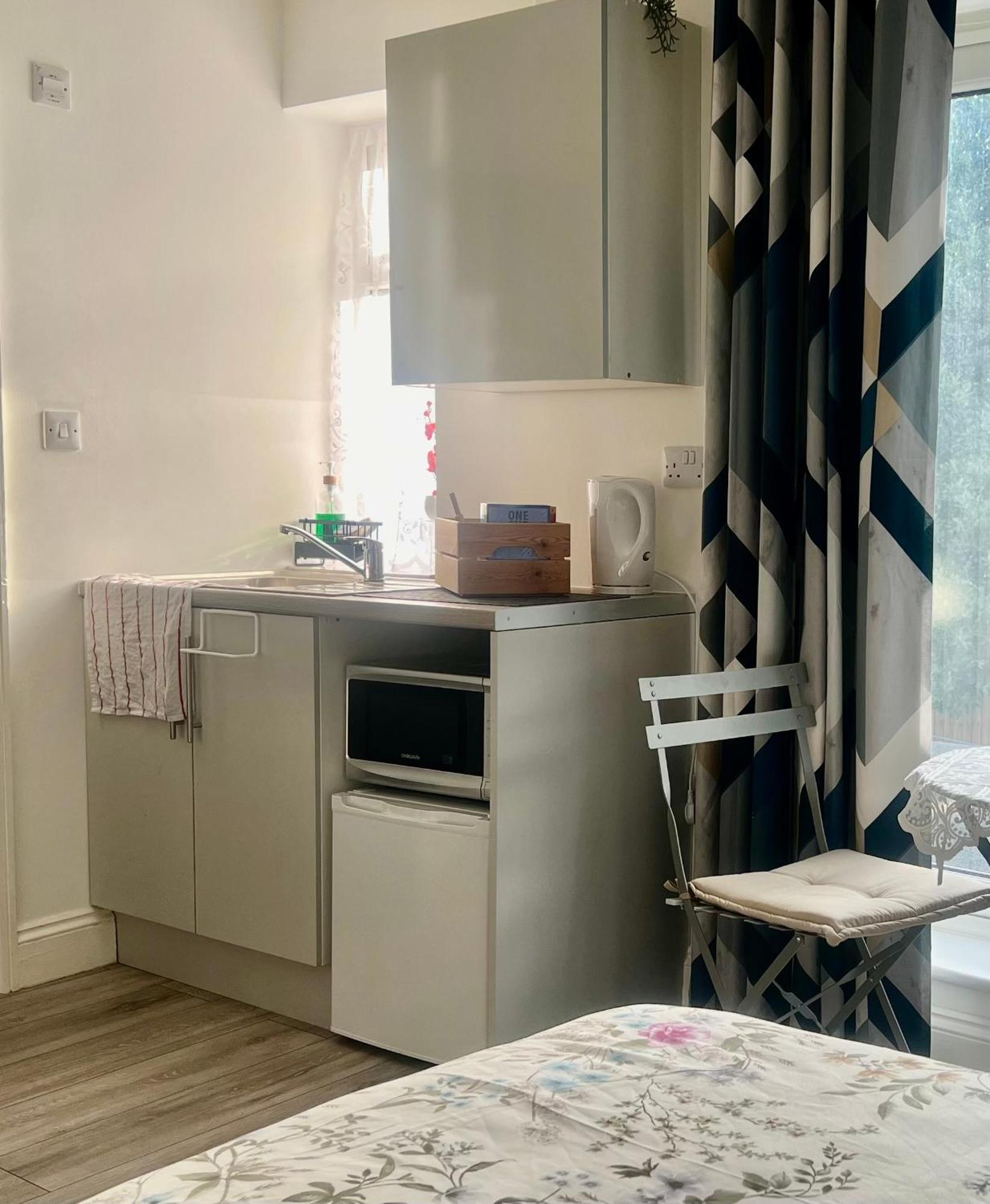 Modern Self Contained Flat Appartamento Londra